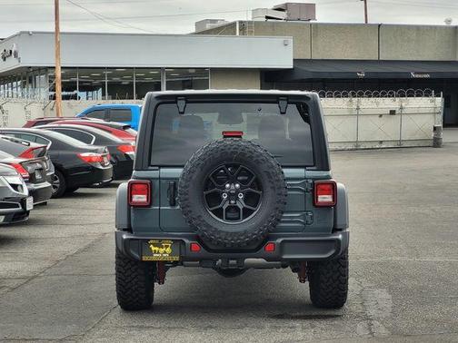 Anvil Clearcoat 2026 Jeep Wrangler Sport