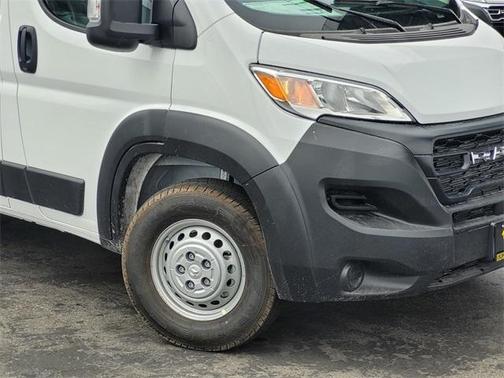 2025 RAM ProMaster 2500 Base