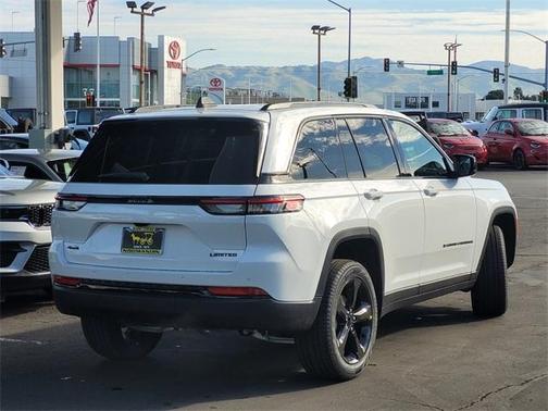 2025 Jeep Grand Cherokee Limited
