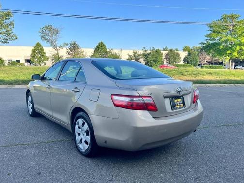 Desert Sand Mica 2009 Toyota Camry LE