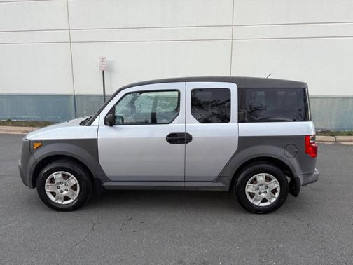 2005 Honda Element LX