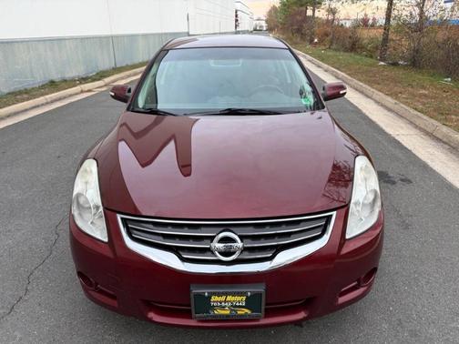 2010 Nissan Altima 3.5 SR