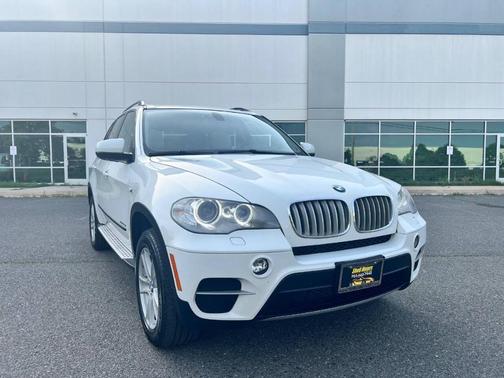 Alpine White 2012 BMW X5 xDrive35d
