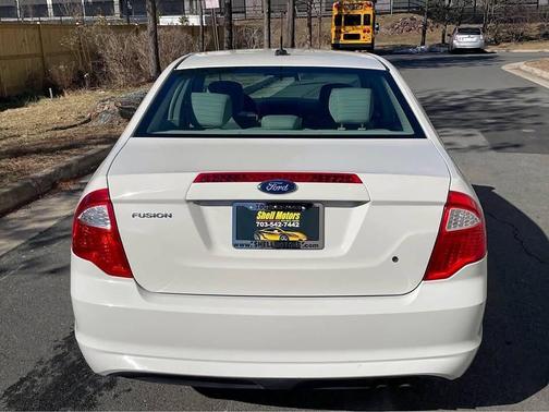 2012 Ford Fusion S