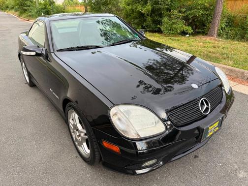 2002 Mercedes-Benz SLK-Class Base