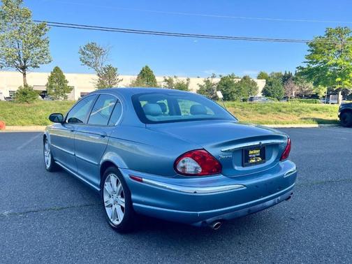 Blue 2003 Jaguar X-Type 3.0