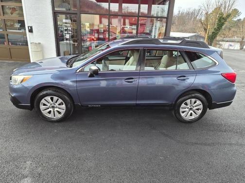 2017 Subaru Outback 2.5i