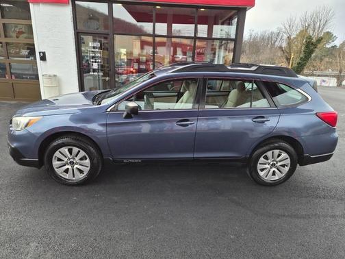 2017 Subaru Outback 2.5i