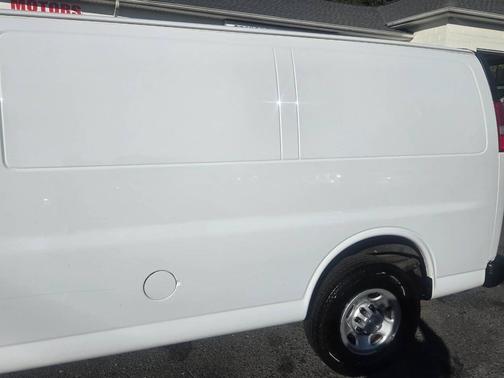 2018 Chevrolet Express 2500 Work Van