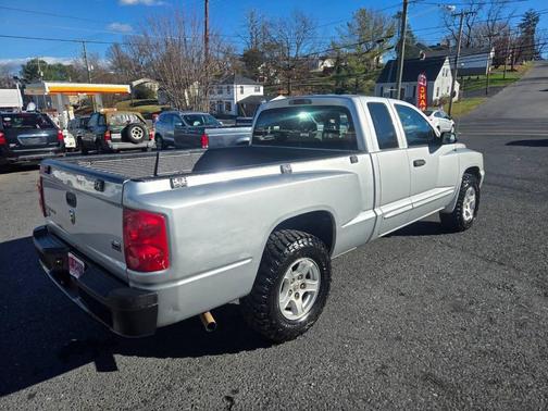 2005 Dodge Dakota Laramie Club Cab