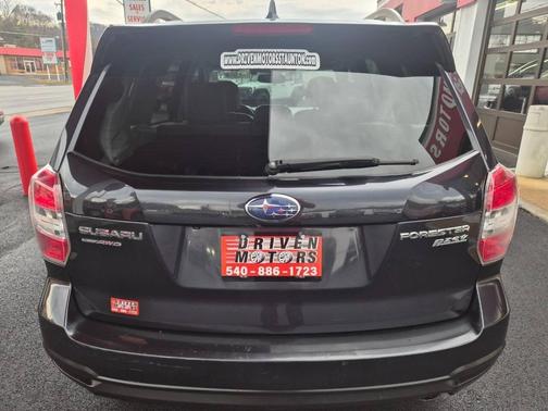 2016 Subaru Forester 2.5i Touring