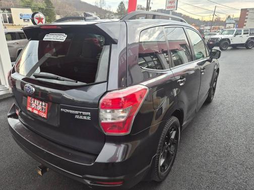 2016 Subaru Forester 2.5i Touring