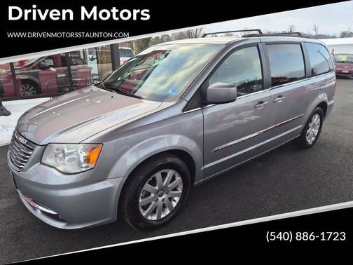 2013 Chrysler Town & Country Touring