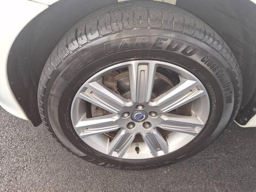 2016 Volvo XC60 T6 Drive-E Platinum