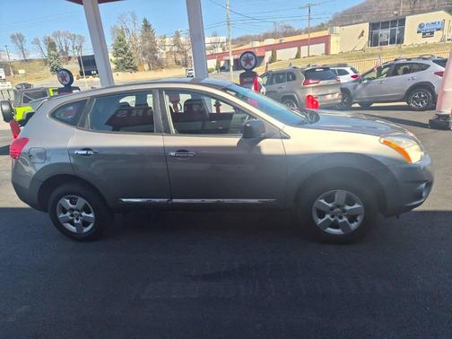 2012 Nissan Rogue S