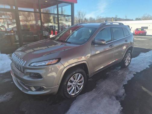 2016 Jeep Cherokee Overland