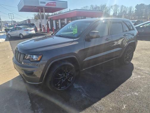 2019 Jeep Grand Cherokee Altitude