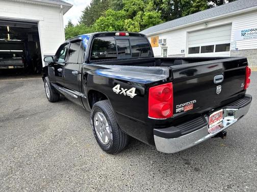 2005 Dodge Dakota Laramie Quad Cab