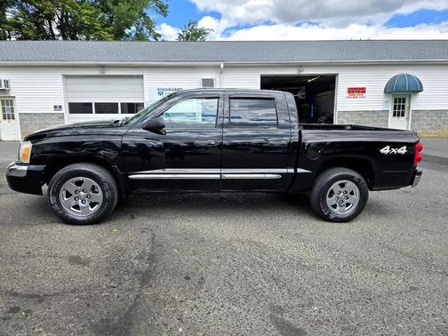 2005 Dodge Dakota Laramie Quad Cab