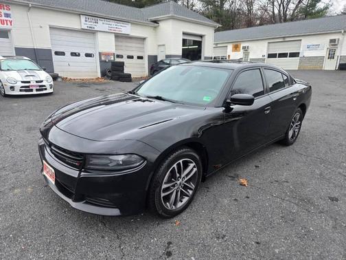 2019 Dodge Charger SXT