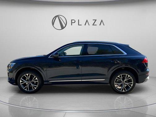 2025 Audi Q8 Premium 55 TFSI quattro