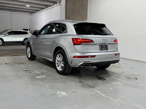 2023 Audi Q5 Premium 45 TFSI S line quattro