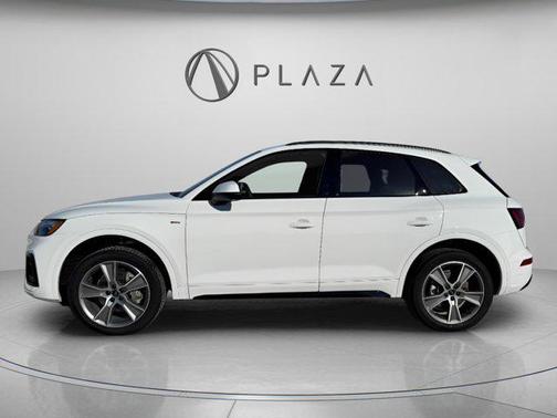 2025 Audi Q5 Premium 45 TFSI S line quattro