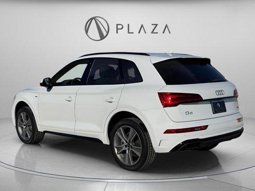 2025 Audi Q5 Premium 45 TFSI S line quattro
