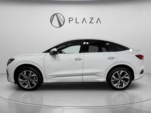 2023 Audi Q4 e-tron Prestige 50 quattro