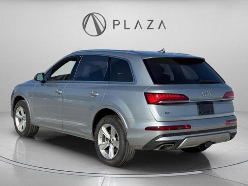 2025 Audi Q7 Premium 55 TFSI quattro Tiptronic