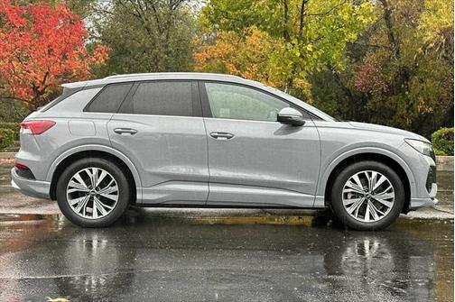 2023 Audi Q4 e-tron Premium Plus 40 RWD
