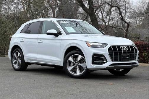 2023 Audi Q5 Premium Plus 40 TFSI quattro S tronic