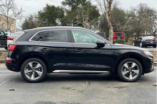 2023 Audi Q5 Premium Plus 40 TFSI quattro S tronic