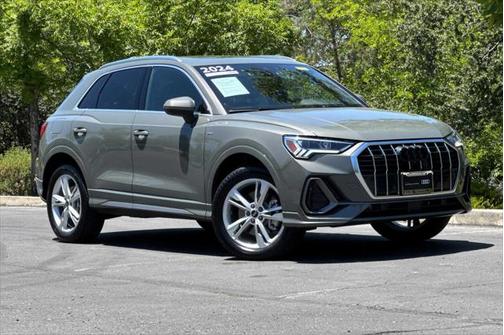 2024 Audi Q3 Premium Plus 45 TFSI S line quattro Tiptronic
