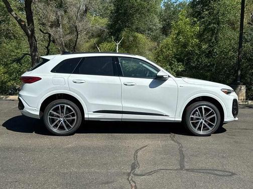 White 2026 Audi Q5 PLUS