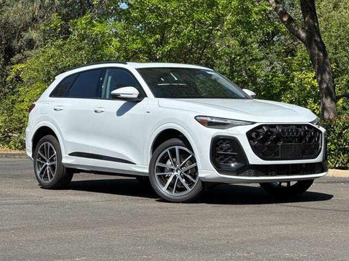 White 2026 Audi Q5 PLUS