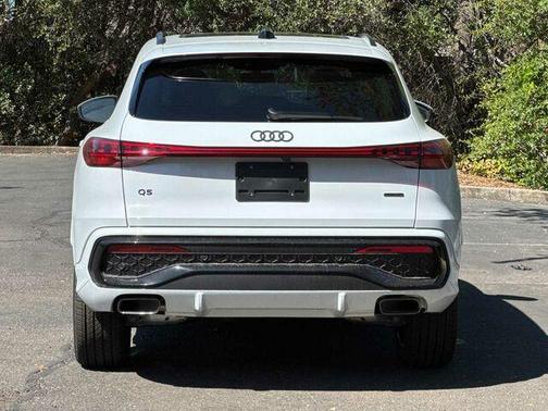 White 2026 Audi Q5 PLUS