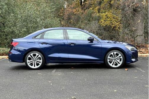 2025 Audi A3 Premium Plus 40 TFSI quattro S tronic