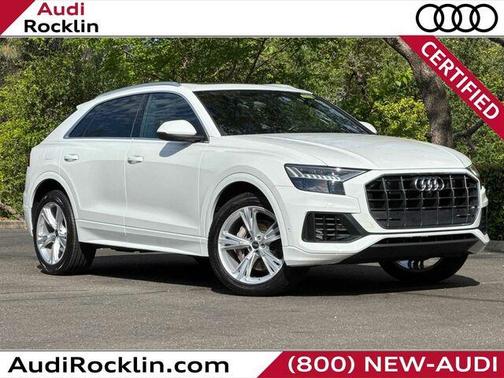 Carrara White 2023 Audi Q8 55 Premium