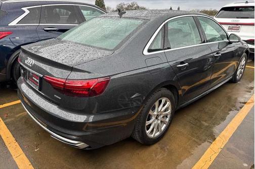 2023 Audi A4 Premium 40 TFSI quattro S tronic