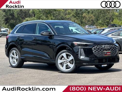 Black 2026 Audi Q5 PLUS