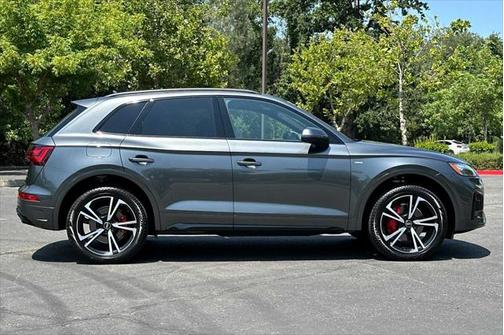 2025 Audi Q5 Premium Plus 45 TFSI S line quattro S tronic