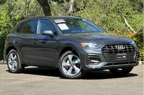 2024 Audi Q5 Premium Plus 40 TFSI quattro S tronic
