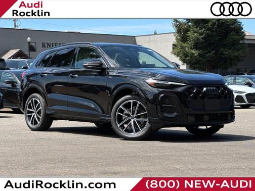 Black 2026 Audi Q5 PLUS