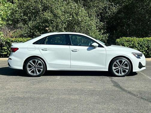 Glacier White Metallic 2025 Audi A3 2.0T Premium