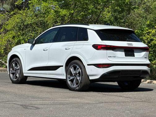 White 2027 Audi Q6 e-tron Premium Plus