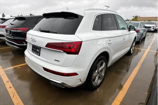 2023 Audi Q5 Premium Plus 45 TFSI S line quattro