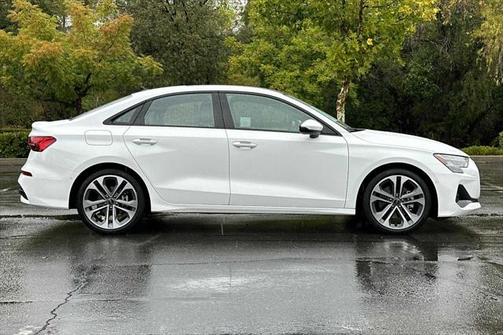 2025 Audi A3 Premium Plus 40 TFSI quattro S tronic