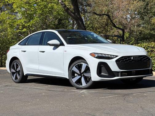 Glacier White Metallic 2026 Audi A5