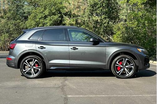 2025 Audi Q5 Prestige 45 TFSI S line quattro S tronic